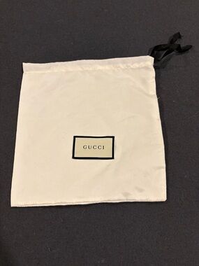Gucci Cream and Black Signature Dust Pouch